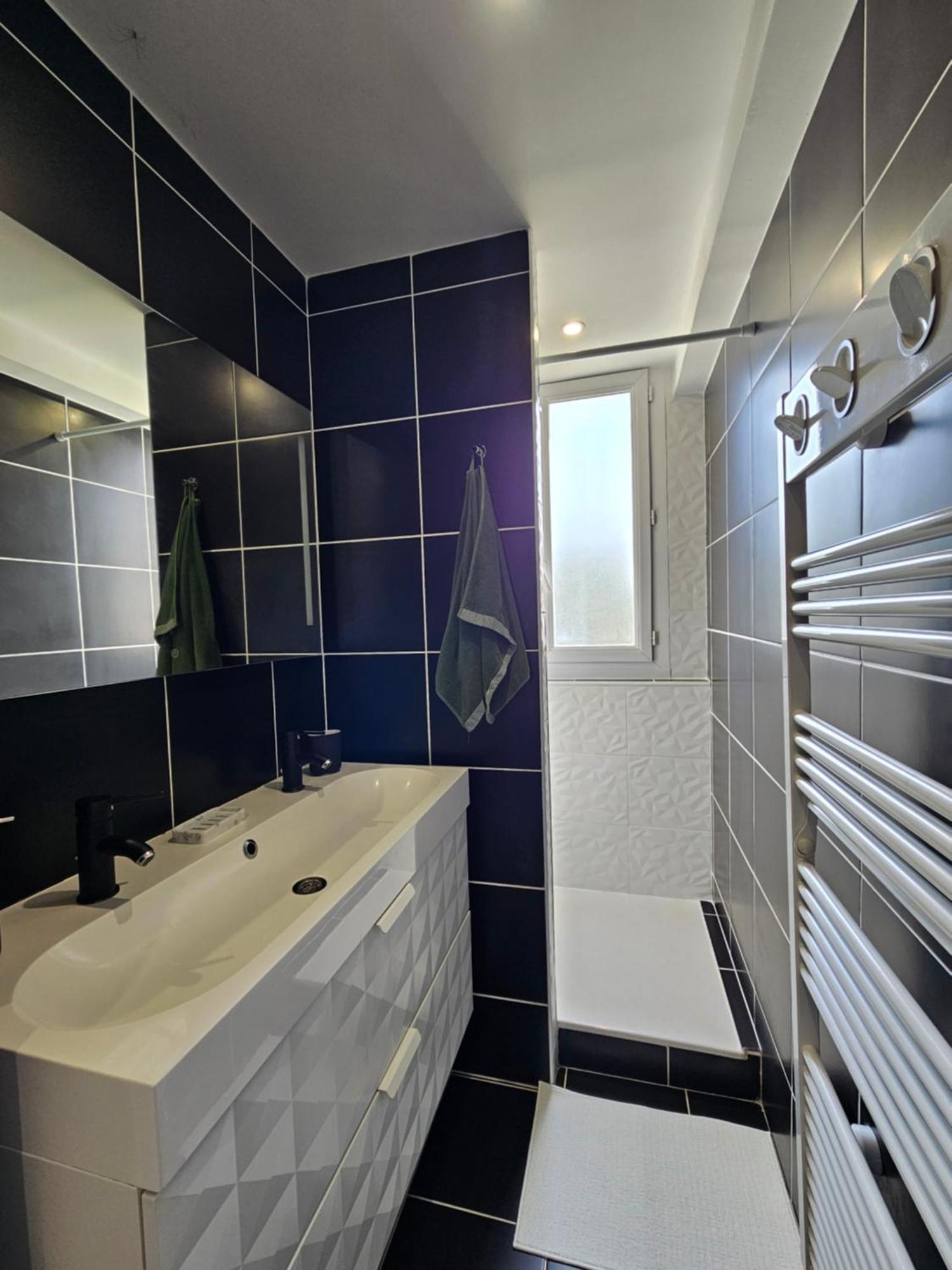 Charmant & Spacieux 3 Chambres - Mm Apartment - Lyon Grand Parilly Vénissieux Eksteriør billede